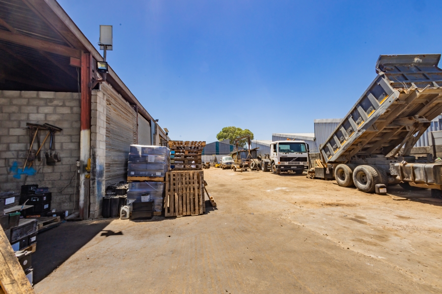 Commercial Property for Sale in Brackenfell Industrial Western Cape